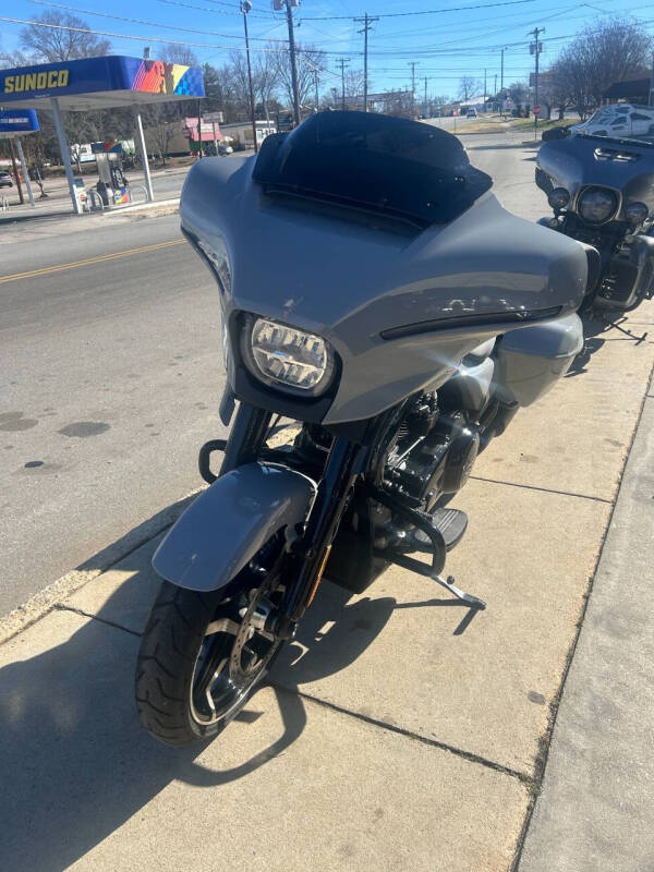 2024 Harley-Davidson Street Glide FLHX