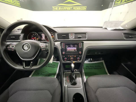 2017 Volkswagen Passat 1.8T S