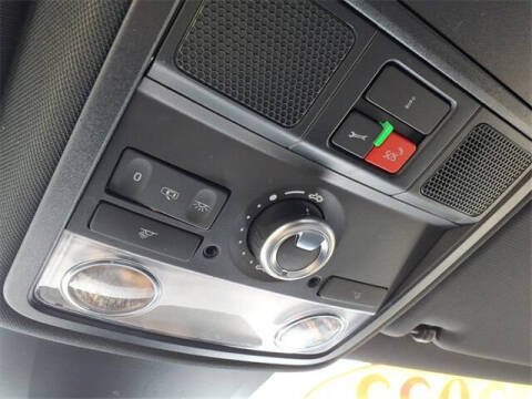 2022 Volkswagen Passat R-Line