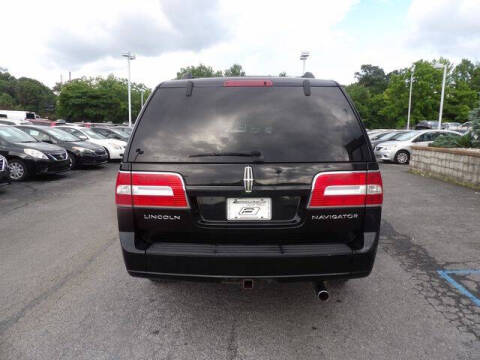 2008 Lincoln Navigator