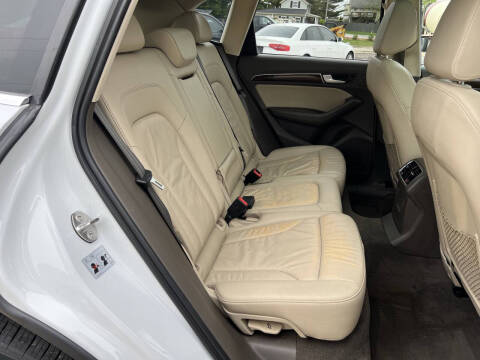 2015 Audi Q5 2.0T quattro Premium Plus