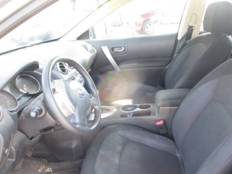 2011 Nissan Rogue SV