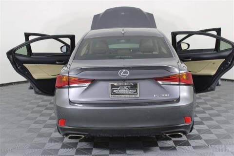 2018 Lexus IS 300
