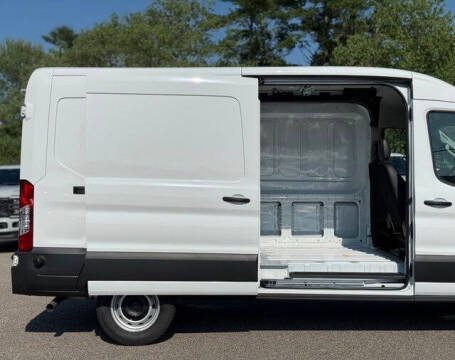 2026 Ford Transit 250