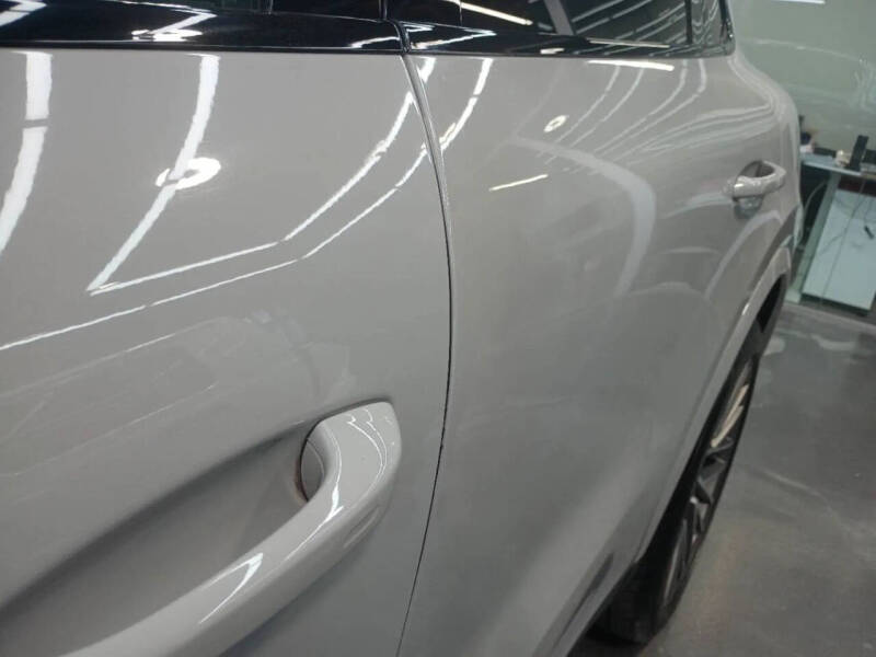 2023 Porsche Cayenne Coupe Platinum Edition