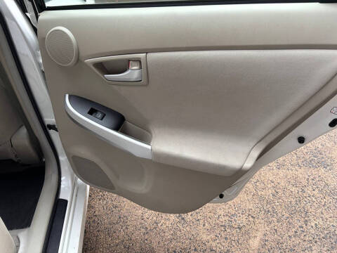 2010 Toyota Prius II