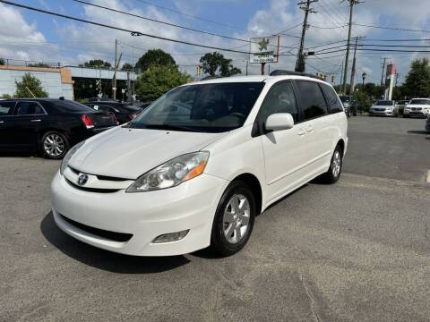 2008 Toyota Sienna for sale at Starmount Motors in Charlotte NC