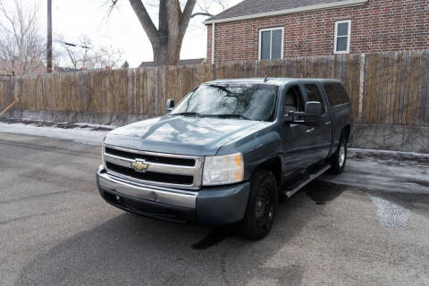 2007 Chevrolet Silverado 1500 for sale at Friends Auto Sales in Denver CO