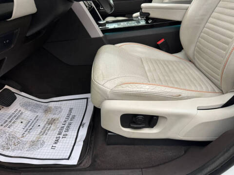 2017 Land Rover Discovery HSE Luxury