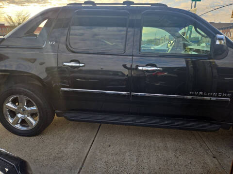 2011 Chevrolet Avalanche LTZ