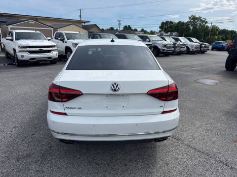 2017 Volkswagen Passat V6 SE