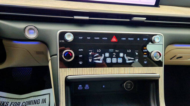2025 Genesis GV80 2.5T Advanced