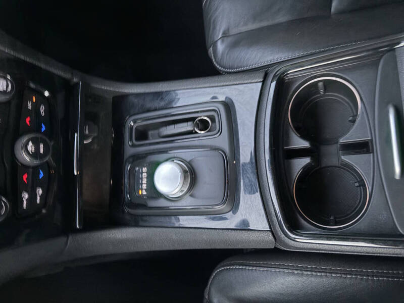 2021 Chrysler 300 S V6