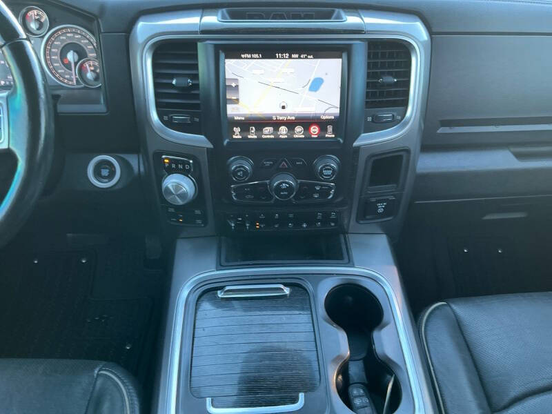 2017 RAM 1500 Laramie Limited