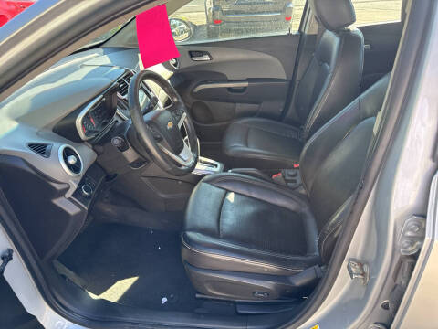 2018 Chevrolet Sonic Premier Auto