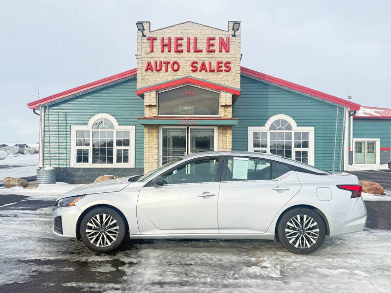 2024 Nissan Altima SV's photo