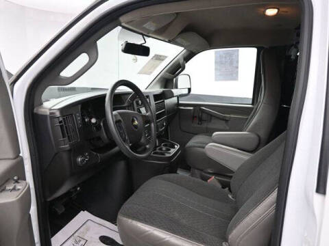 2024 Chevrolet Express 2500