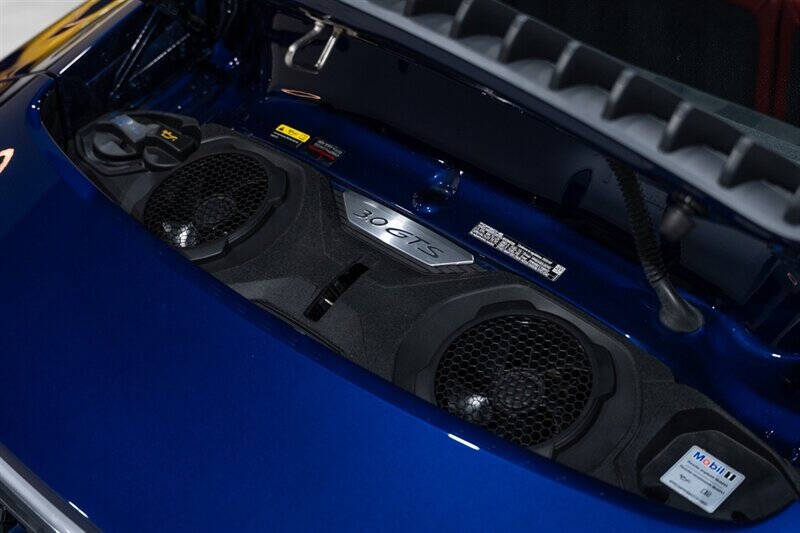 2023 Porsche 911 Carrera 4 GTS