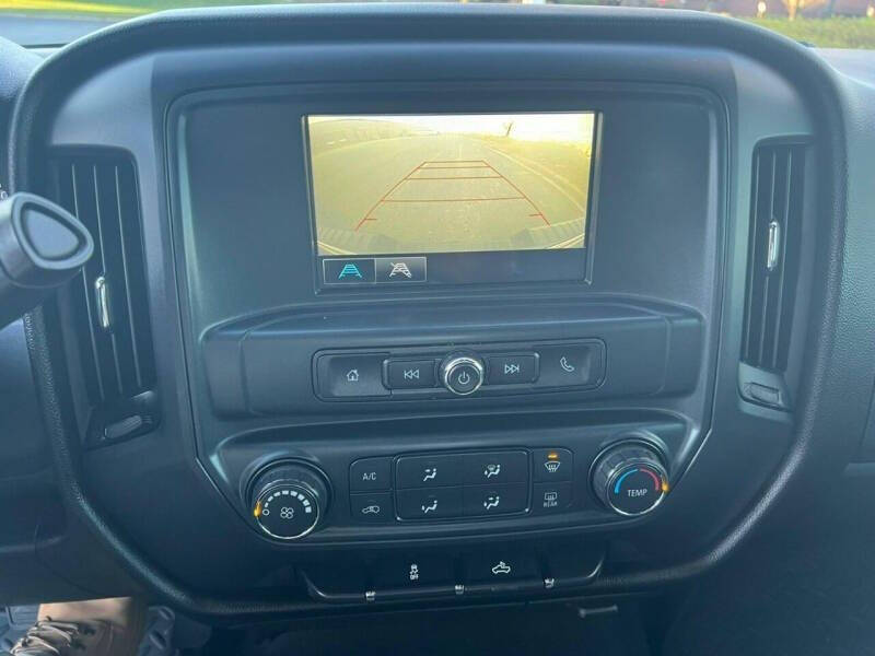 2018 Chevrolet Silverado 1500 Custom