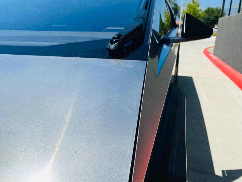2024 Tesla Cybertruck