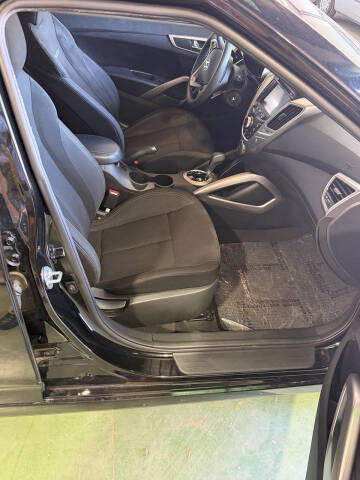 2013 Hyundai Veloster