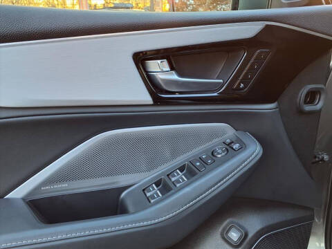 2025 Acura MDX SH-AWD w/Tech