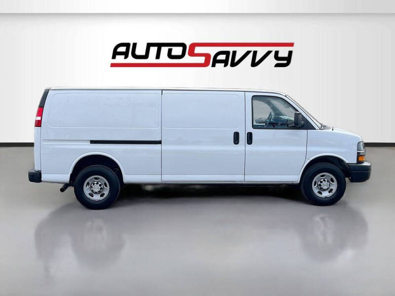 2023 Chevrolet Express 2500