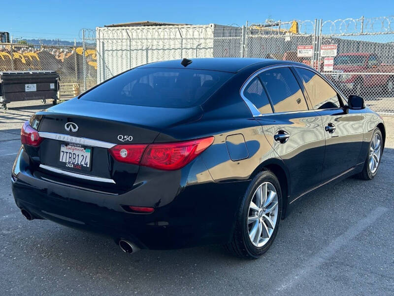 2015 Infiniti Q50 Premium
