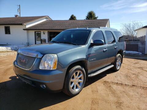 2007 GMC Yukon for sale at Shinkles Auto Sales & Garage in Spencer WI
