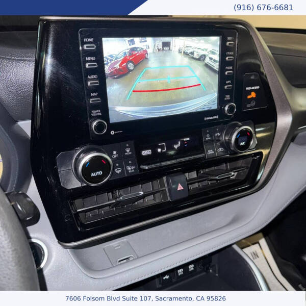 2020 Toyota Highlander L