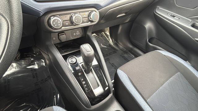 2024 Nissan Versa SV