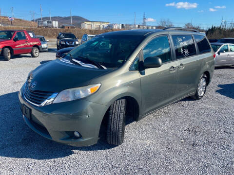 2012 Toyota Sienna for sale at Bailey's Auto Sales in Cloverdale VA