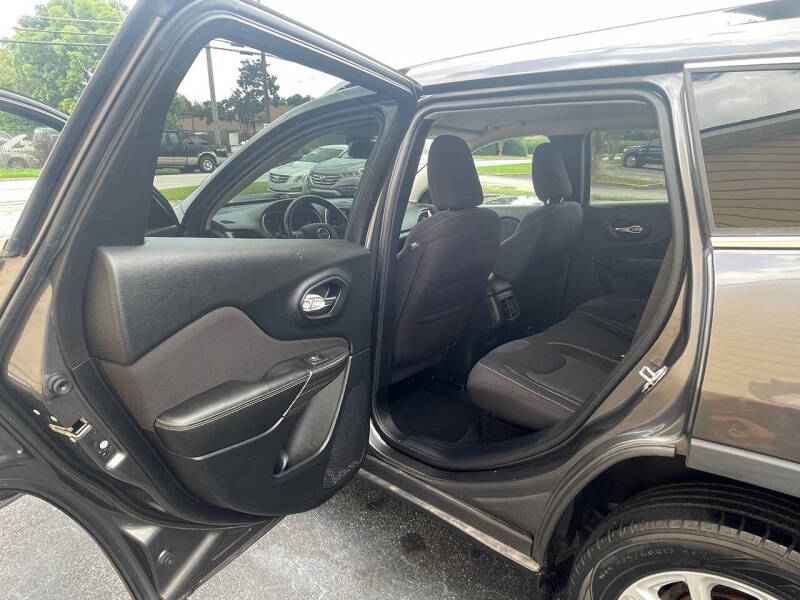 2017 Jeep Cherokee Latitude