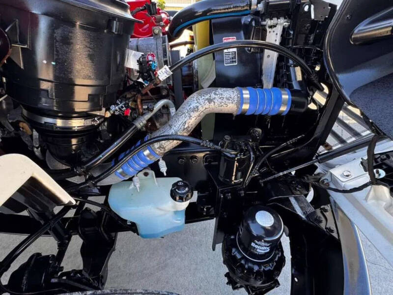 2020 Freightliner M2 106