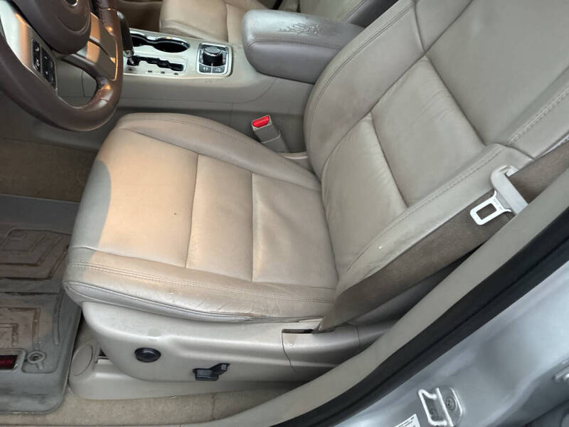 2011 Jeep Grand Cherokee Laredo