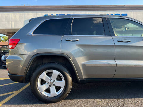 2011 Jeep Grand Cherokee Laredo X