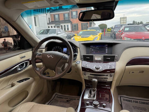 2015 Infiniti Q70L 3.7