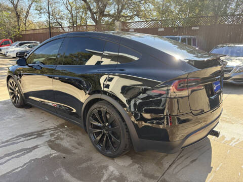 2023 Tesla Model X Plaid