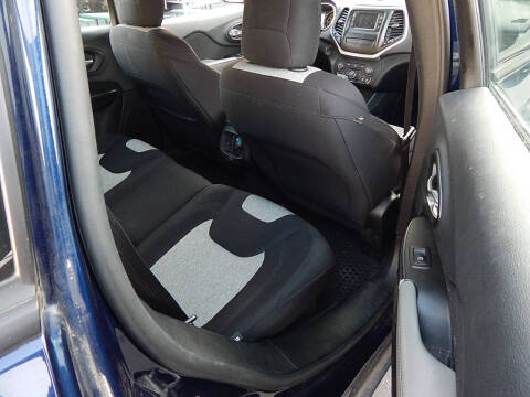 2014 Jeep Cherokee Sport