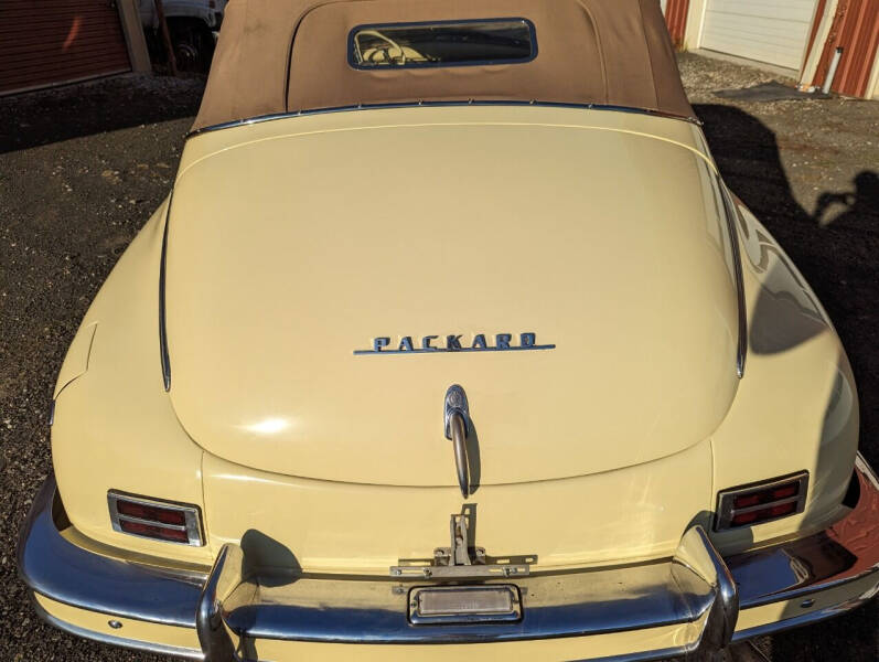 1948 Packard Super Eight Victoria