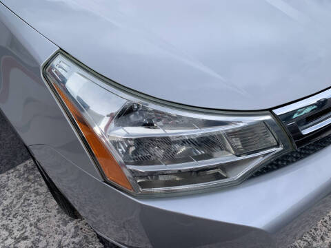 2010 Ford Focus SE
