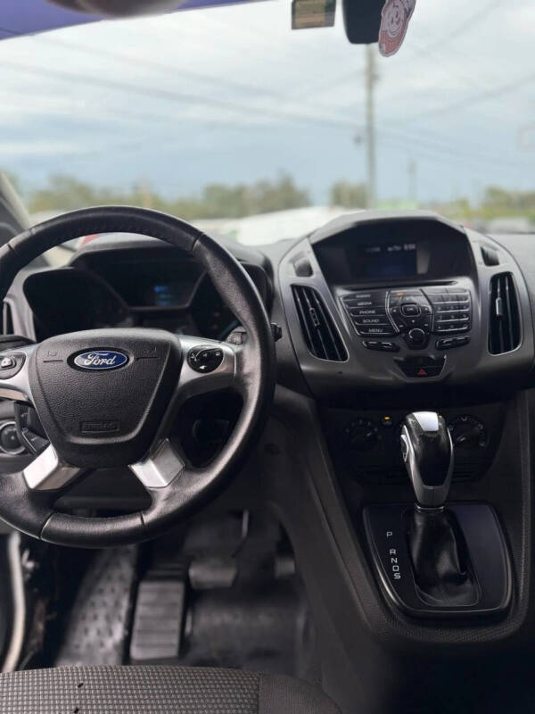 2015 Ford Transit Connect XL