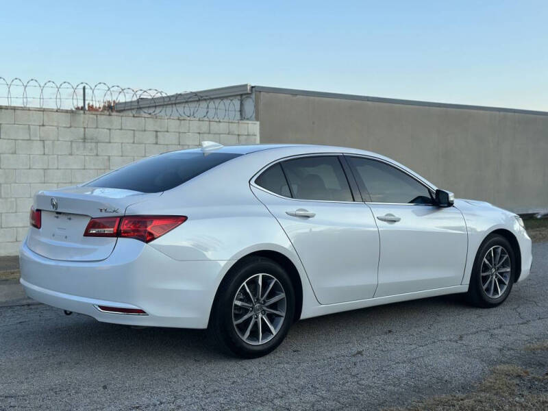 2019 Acura TLX