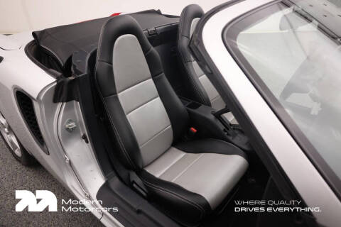 2002 Toyota MR2 Spyder