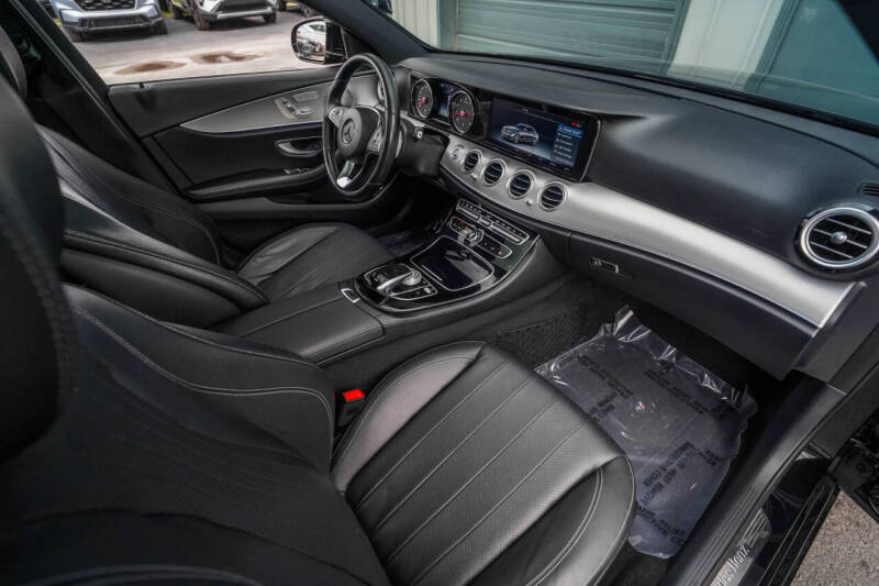 2017 Mercedes-Benz E-Class E 300 4MATIC
