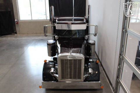 1965 Petebilt Mini Big-Rig