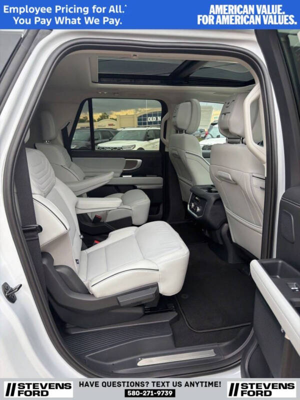 2026 Ford Expedition MAX Platinum