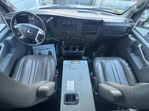 2017 Chevrolet Express 3500