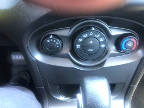 2016 Ford Fiesta S