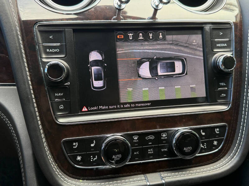 2018 Bentley Bentayga W12 Signature Edition